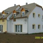 Lakópark 2008 április